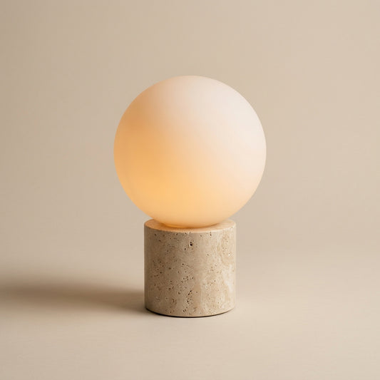 Nachtlamp Melkglas Bol met Travertijn Voet | Warm Sfeerlicht